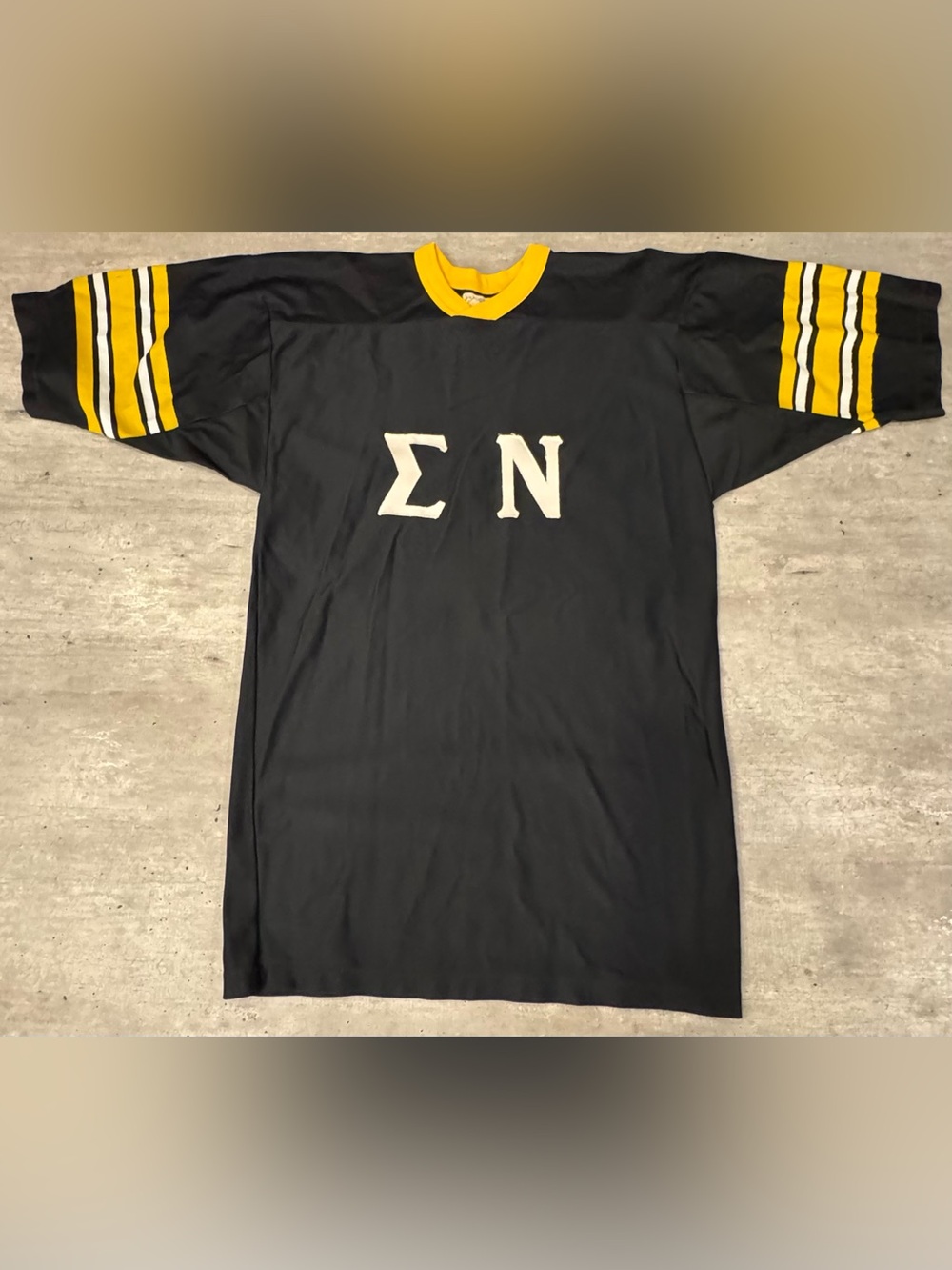 Vintage General Athletic Sigma Nu Fraternity Football Jersey #26 Black Gold Med.